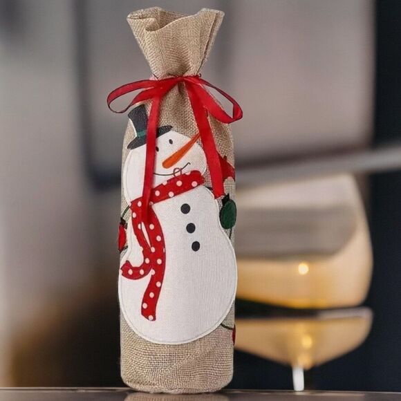 Holiday Snowman Burlap Wine Bottle Cover - Picture 5 of 5